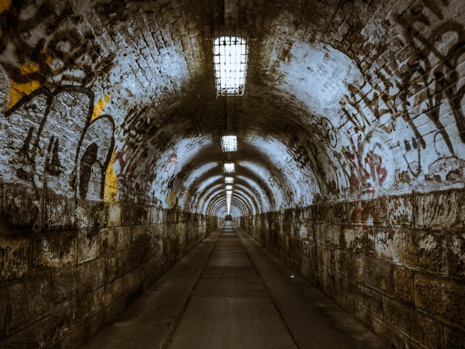 Tunnel