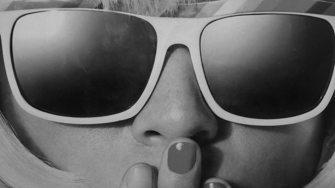 Girl Sunglasses Girl Sunglasses