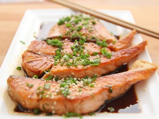 Salmon Plate