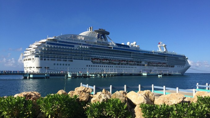 Cruise Ship